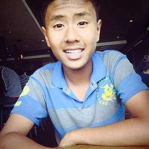 Meet your Posher, Hoang